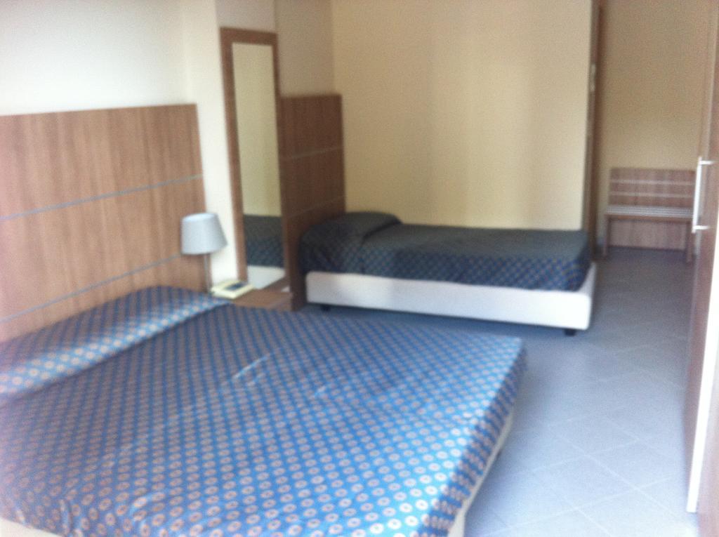 Elihotel Sant'Alessio Siculo Room photo