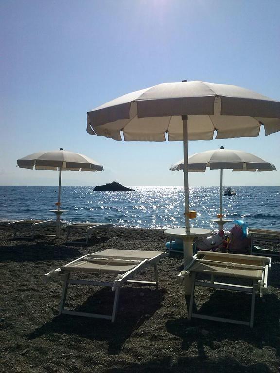 Elihotel Sant'Alessio Siculo Exterior photo