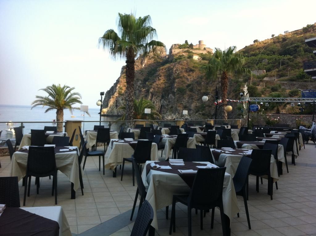 Elihotel Sant'Alessio Siculo Exterior photo